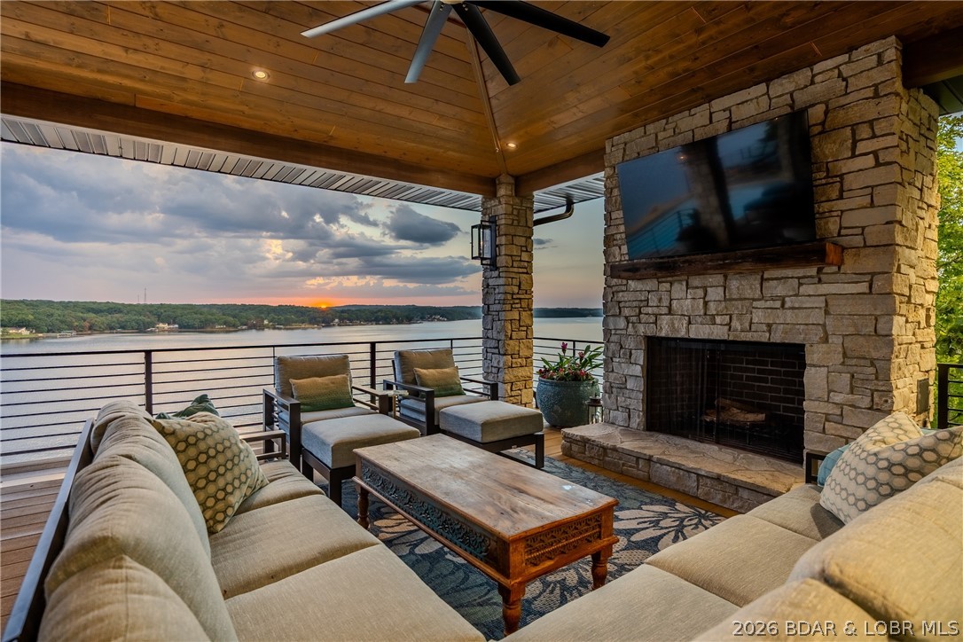 6325 Groban Way