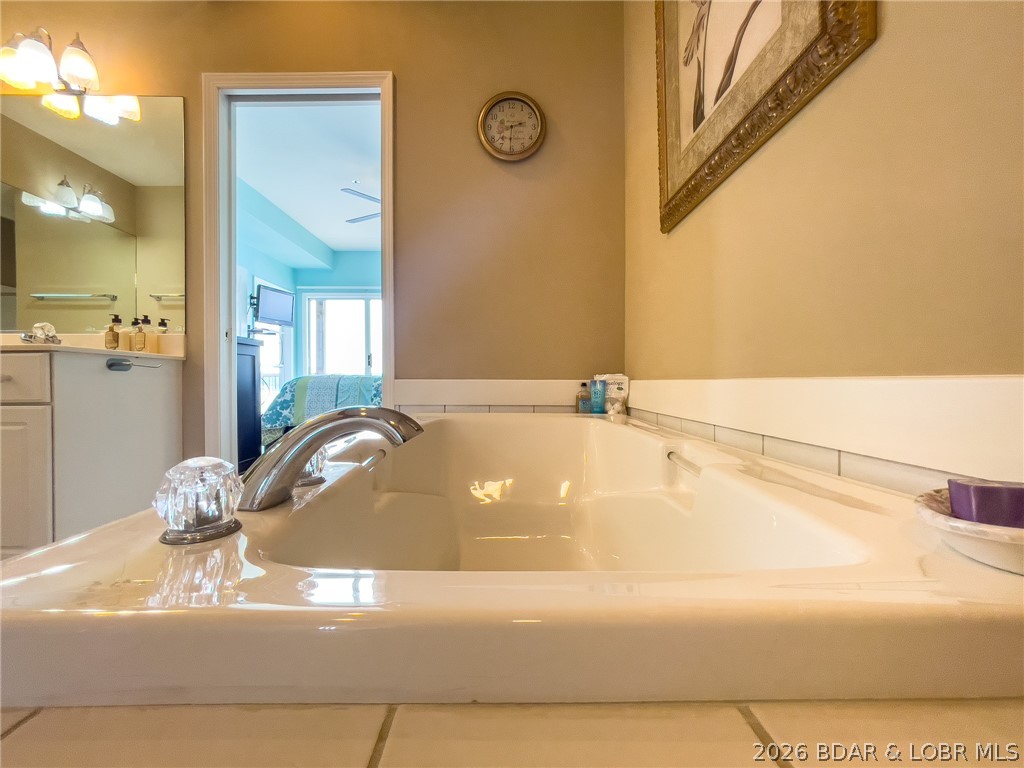 E 901 Harbour Towne Drive E-901
