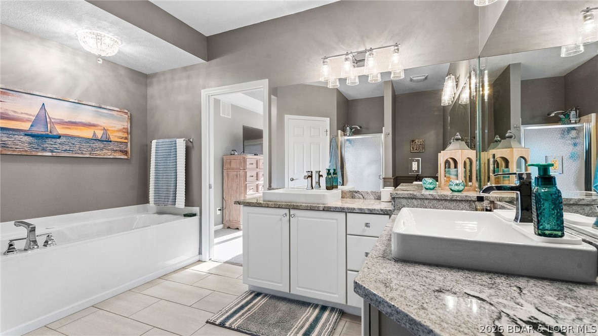 142 Palisades Condo Drive E 2A