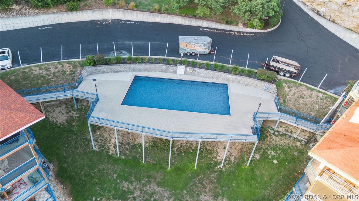 142 Palisades Condo Drive E 2A