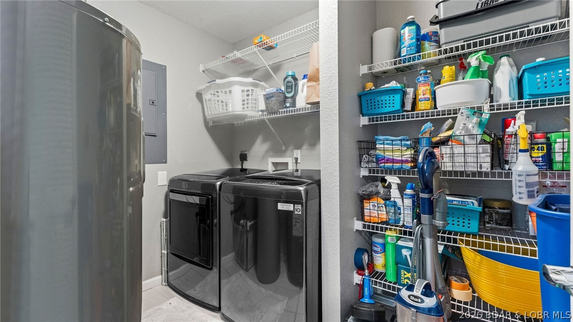 142 Palisades Condo Drive E 2A