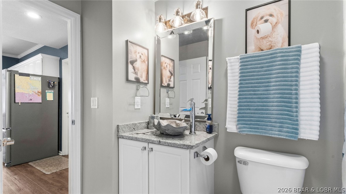 142 Palisades Condo Drive E 2A