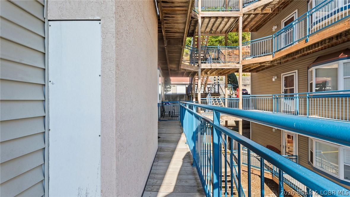 142 Palisades Condo Drive E 2A