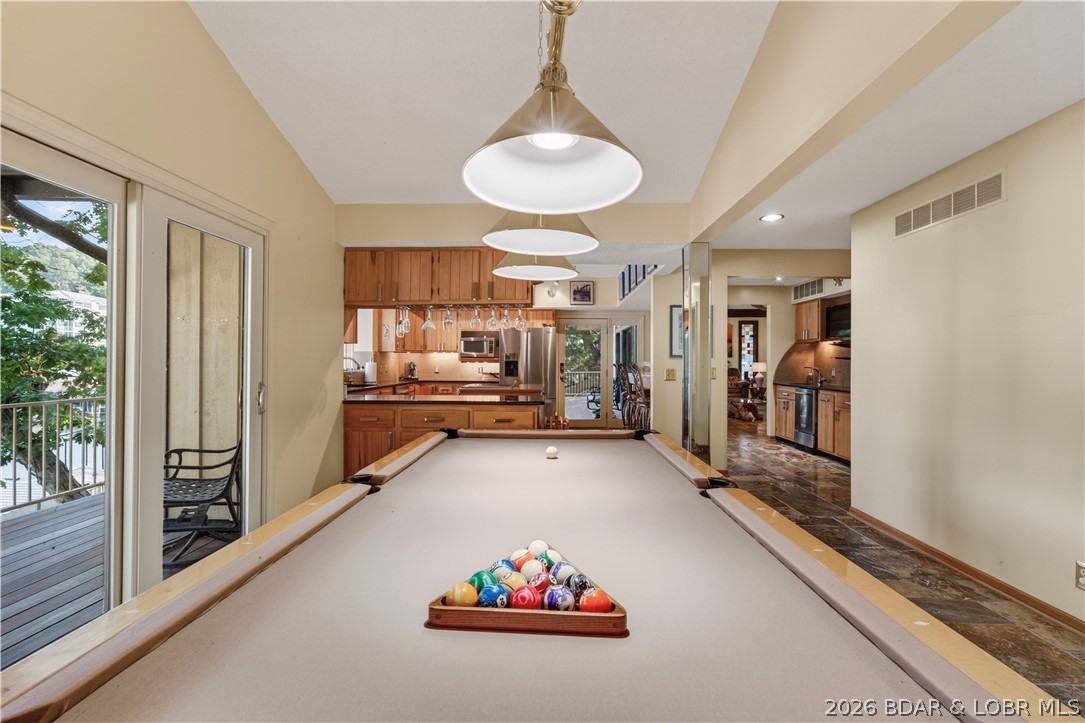 109 Hawk Circle