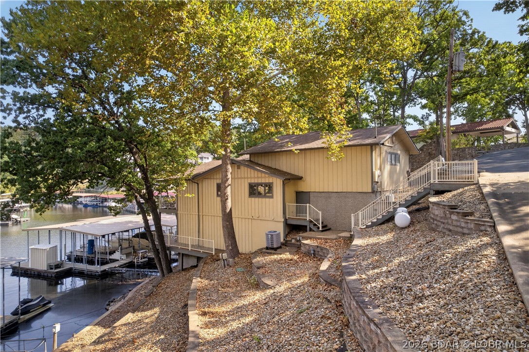 109 Hawk Circle