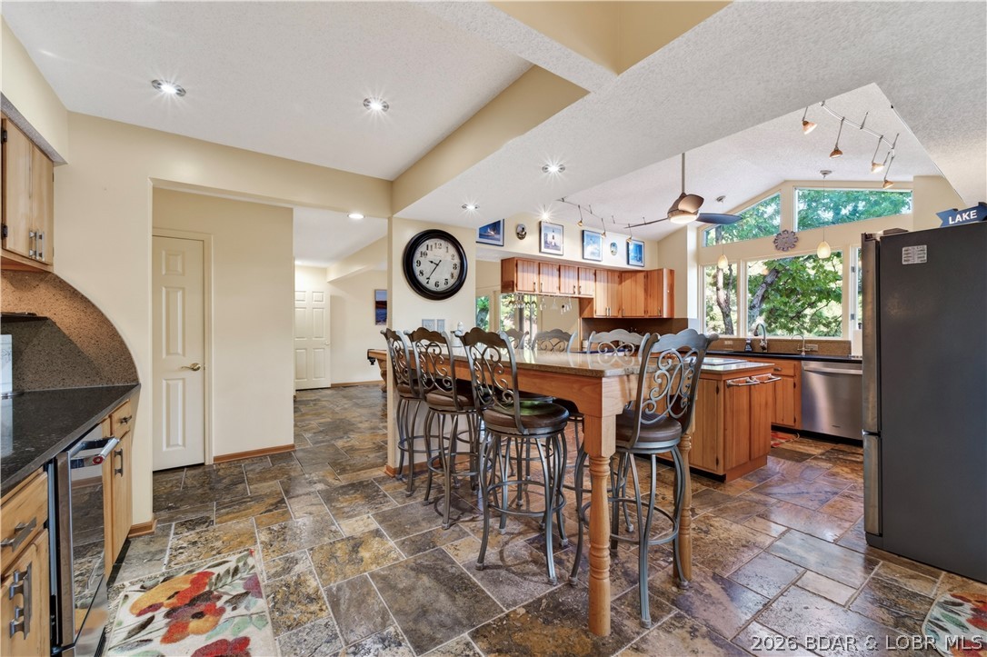 109 Hawk Circle