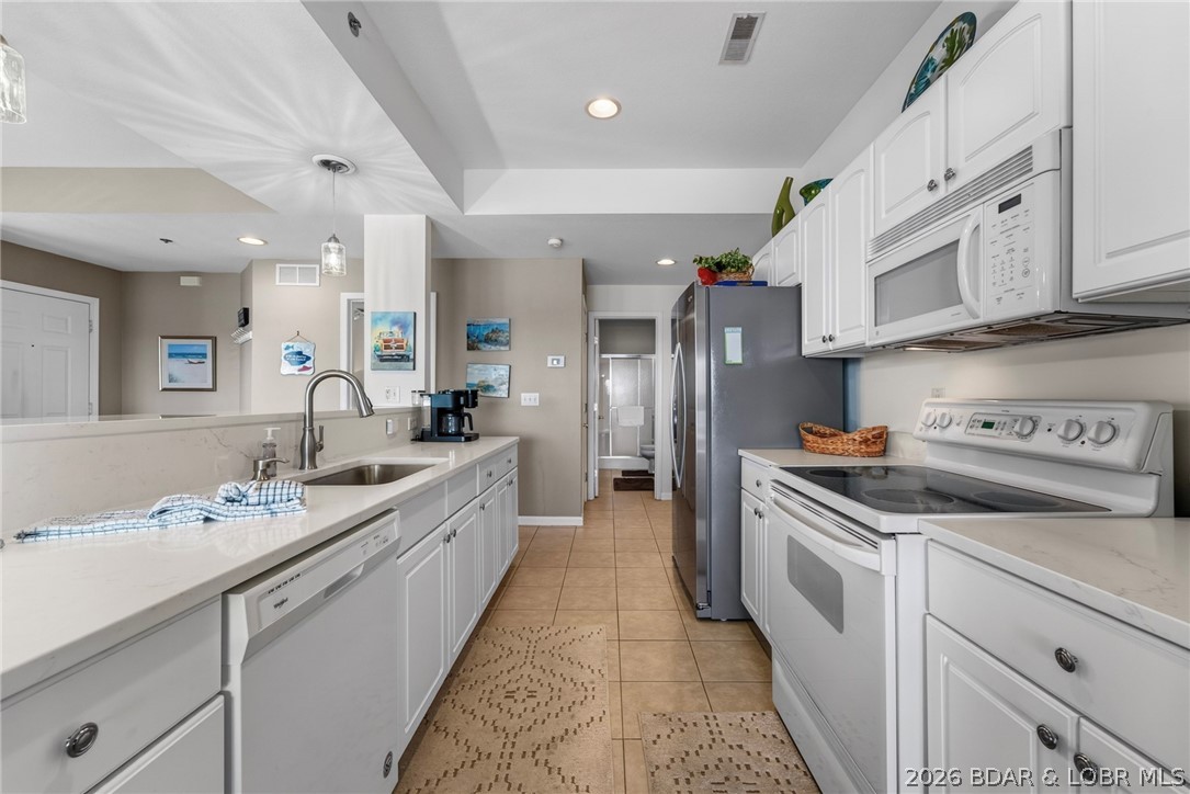 354 W. Palisades Condo Drive 4B