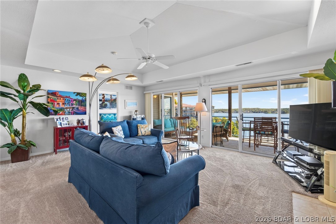 354 W. Palisades Condo Drive 4B