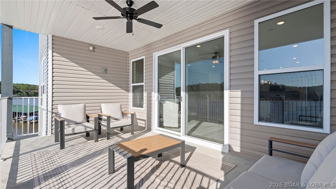 290 Plaza Beach Drive 1A