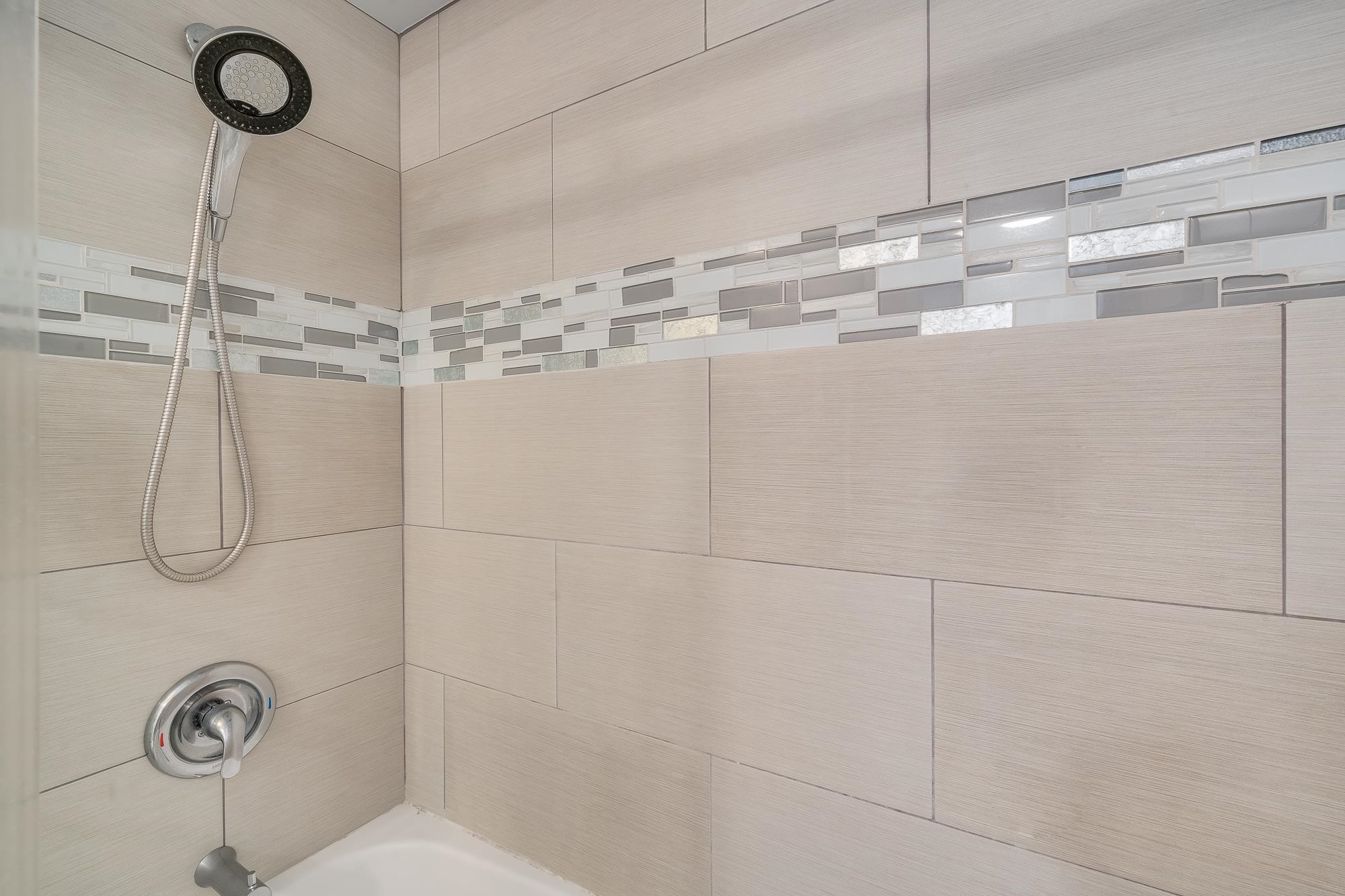 30 Hauoli St Unit: 209