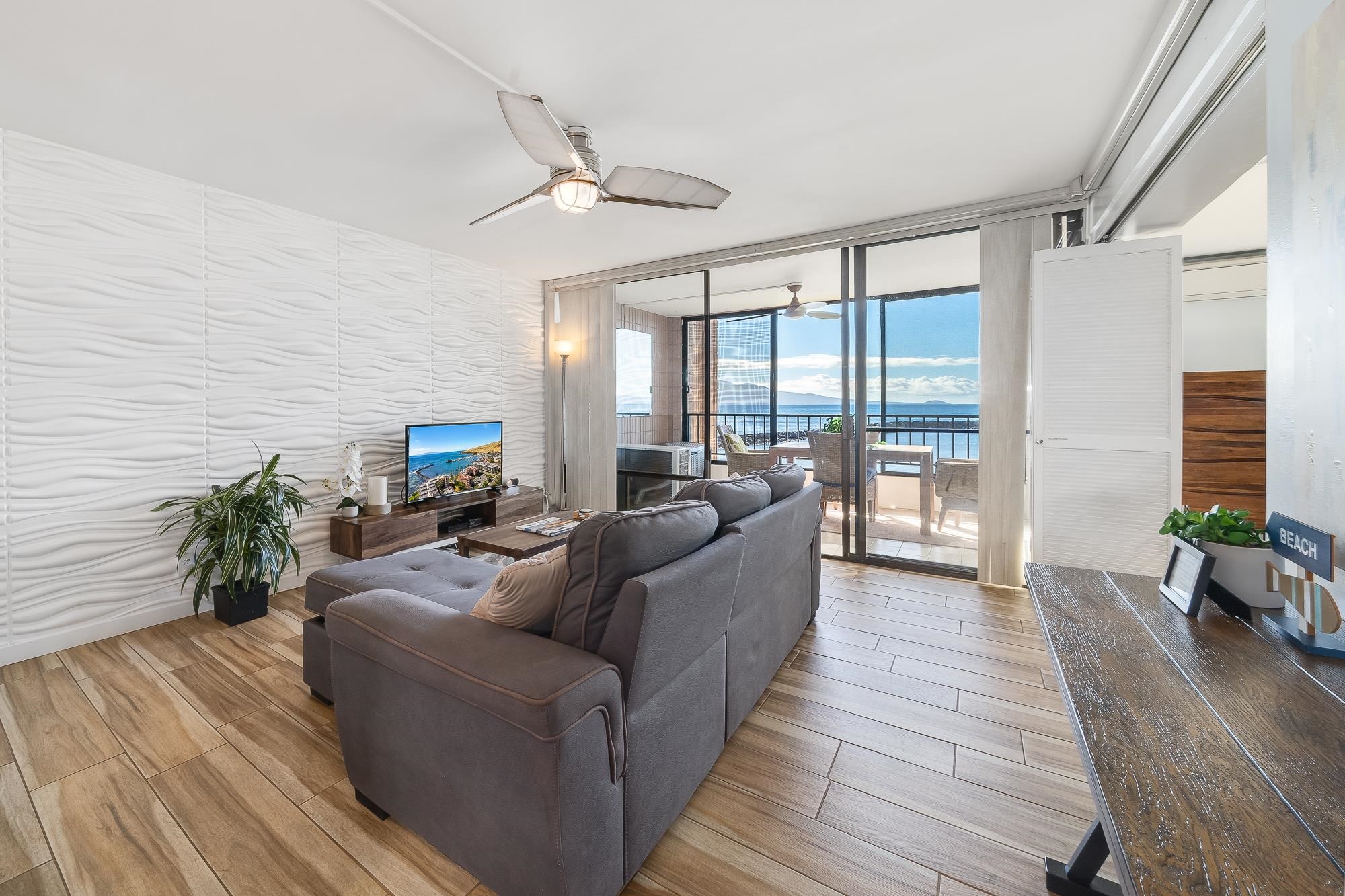 30 Hauoli St Unit: 209