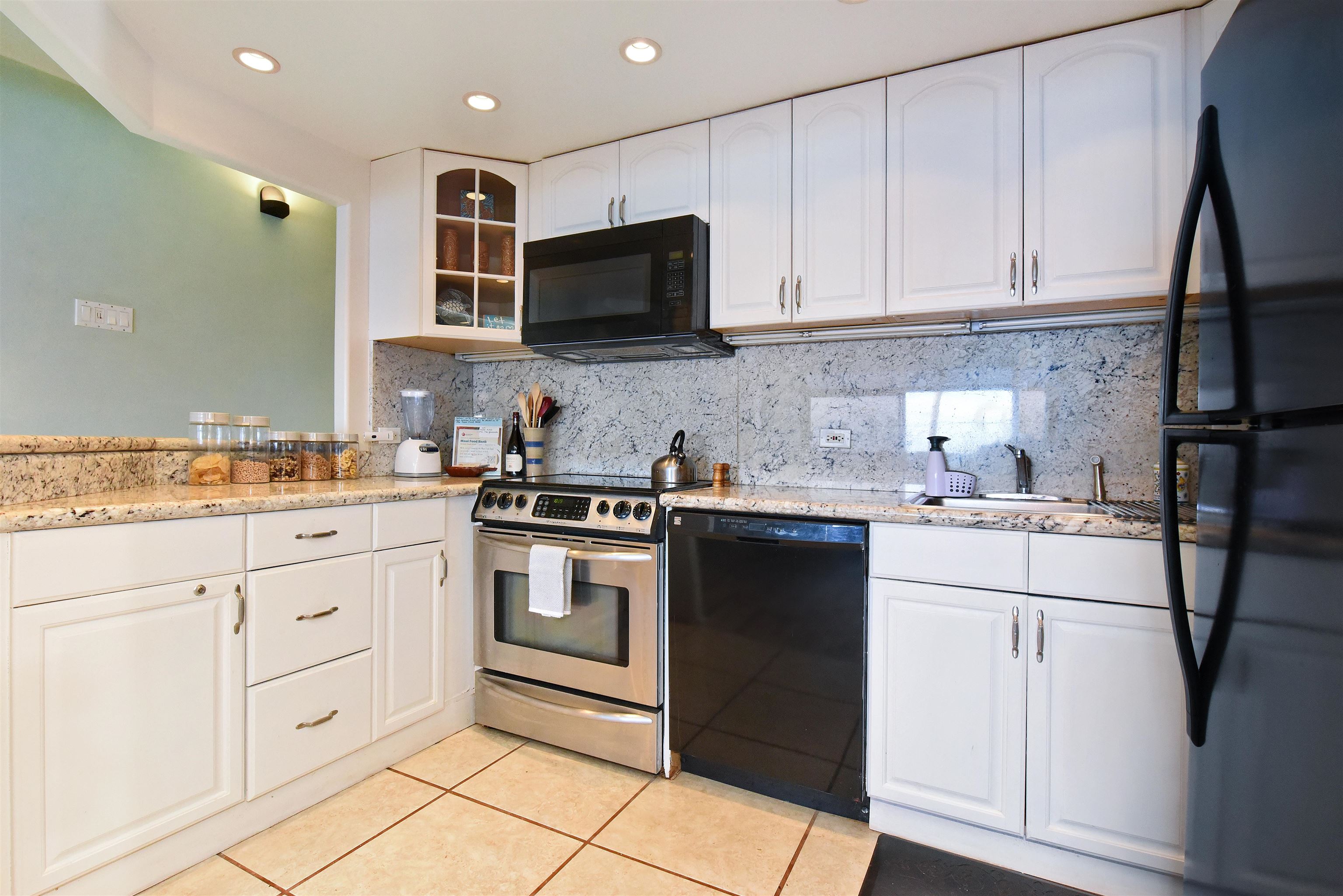 3875 Lower Honoapiilani Rd Unit: A-205