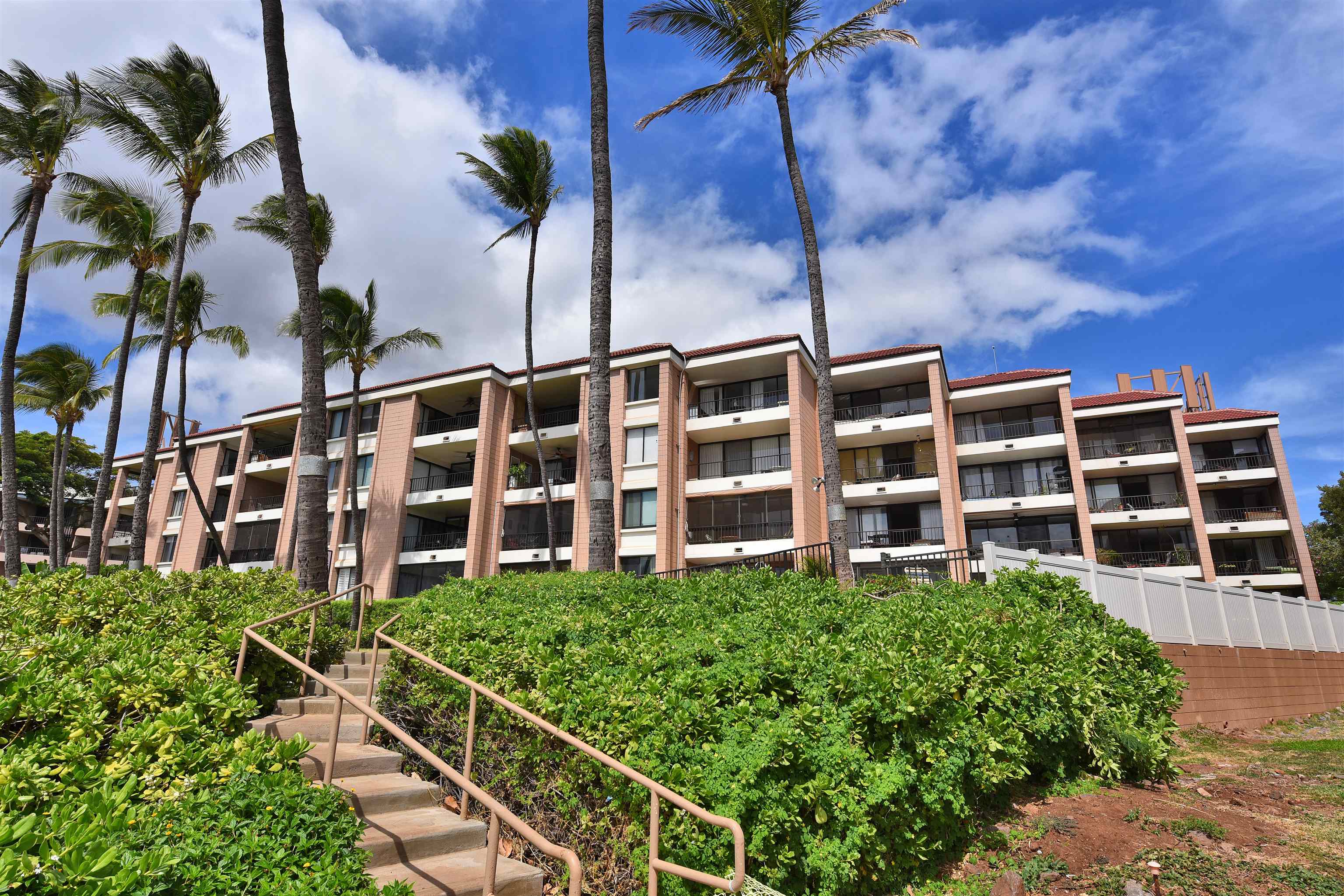 30 Hauoli St Unit: 304