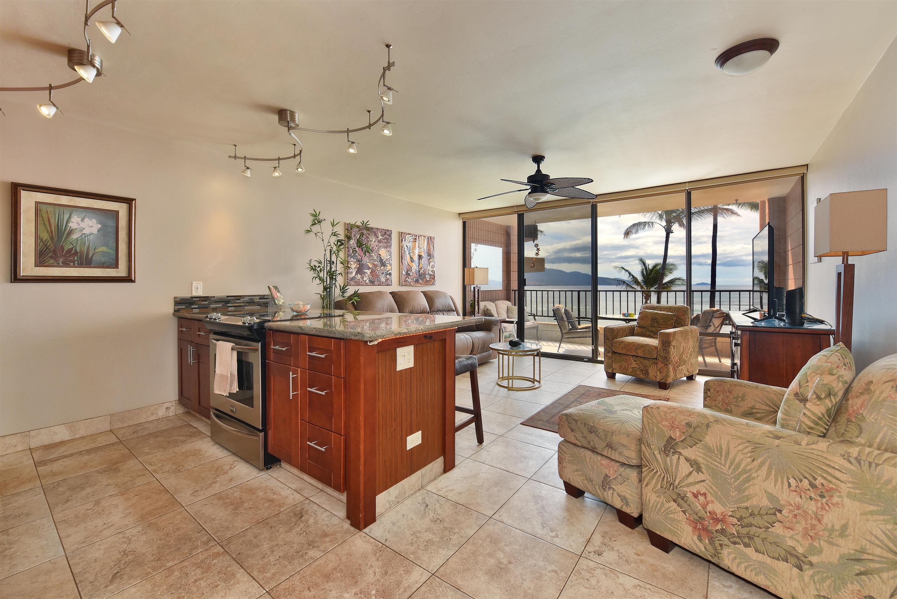 30 Hauoli St Unit: 304