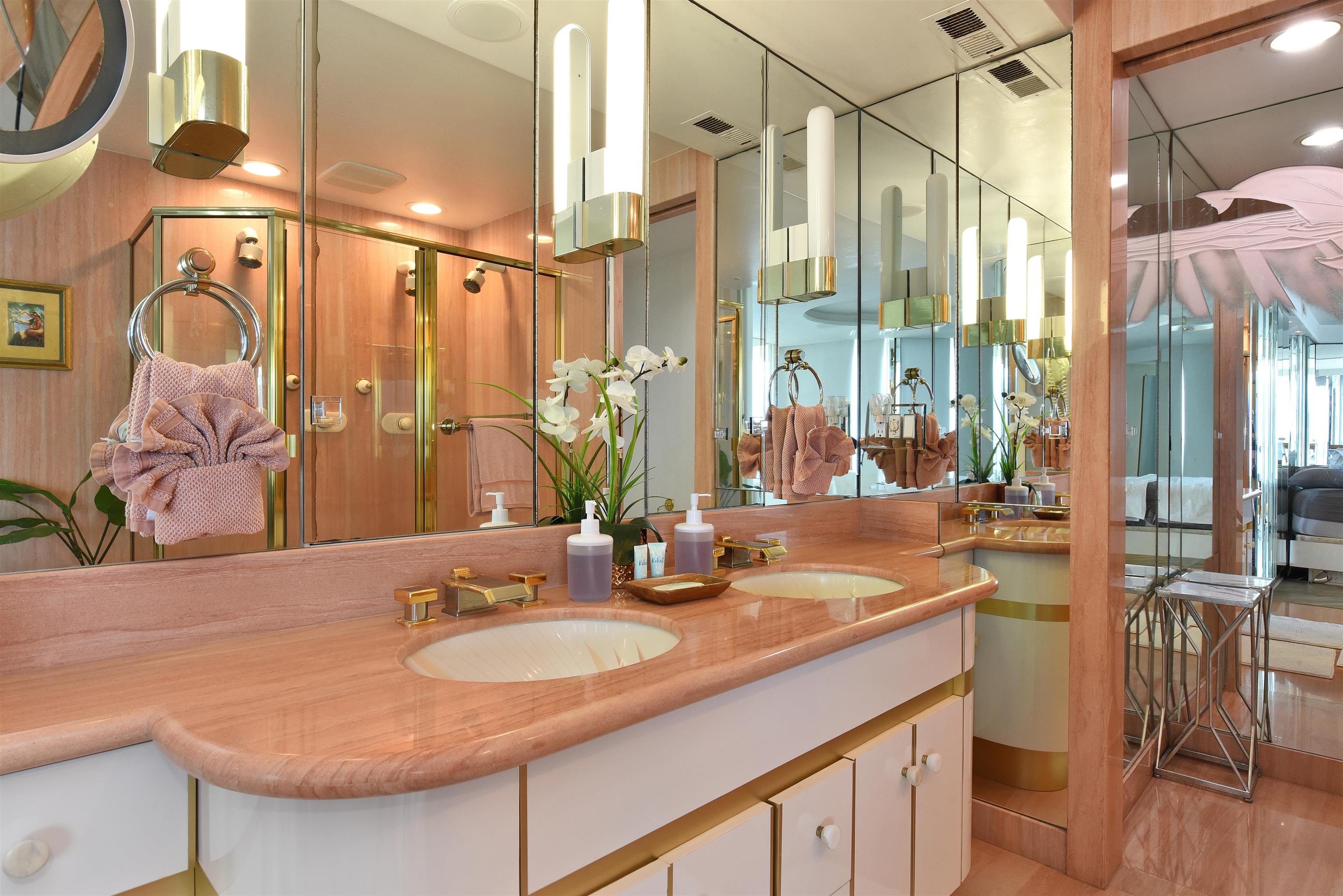 50 HAUOLI St Unit: 408