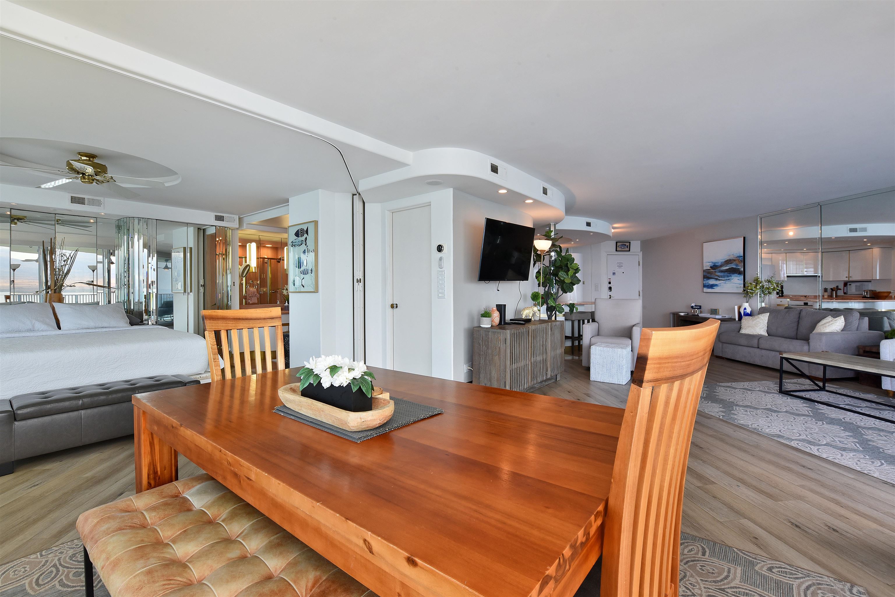 50 HAUOLI St Unit: 408