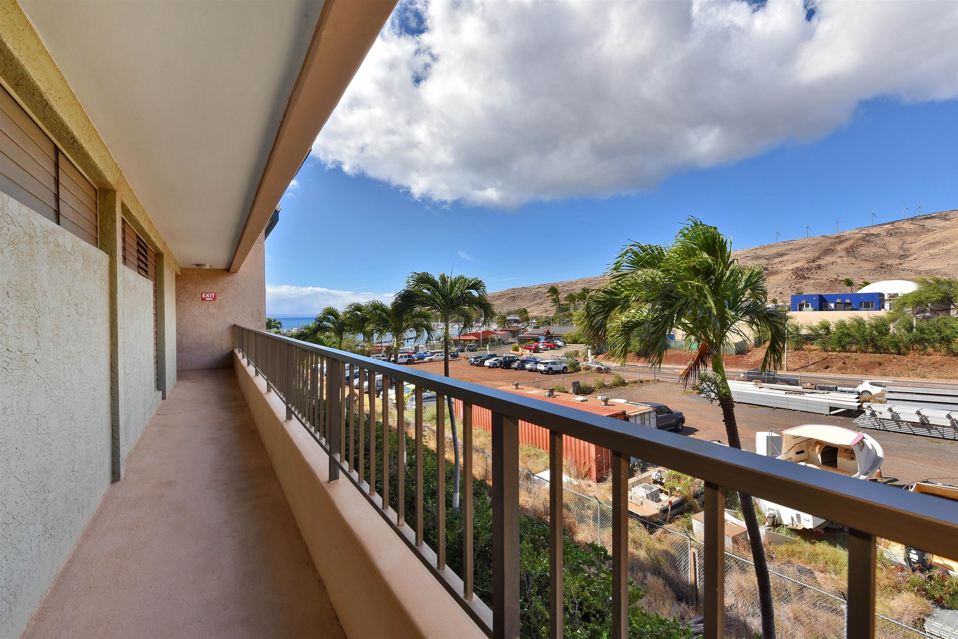 20 HAUOLI St Unit: 305