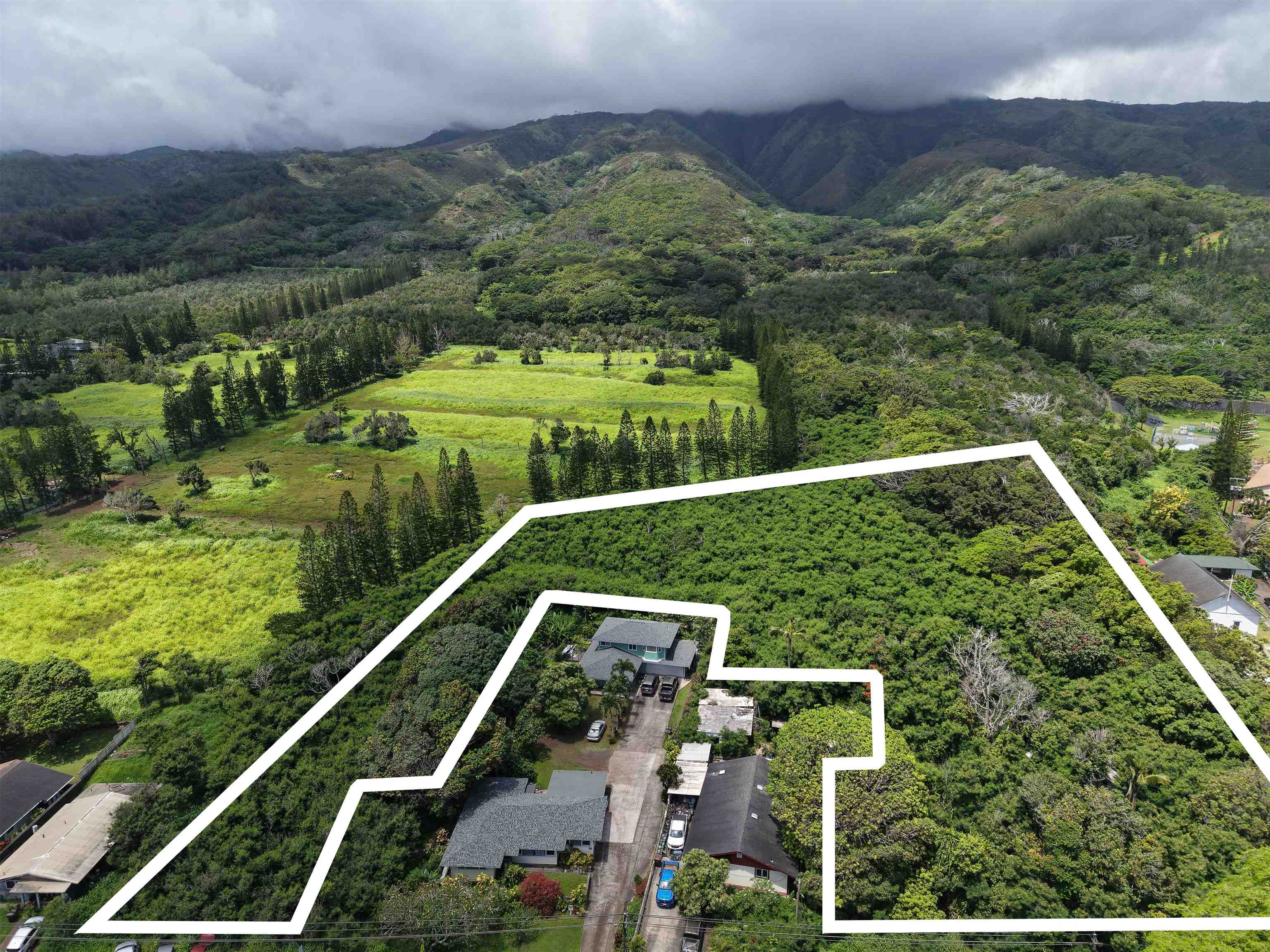 2085 Kahekili Hwy