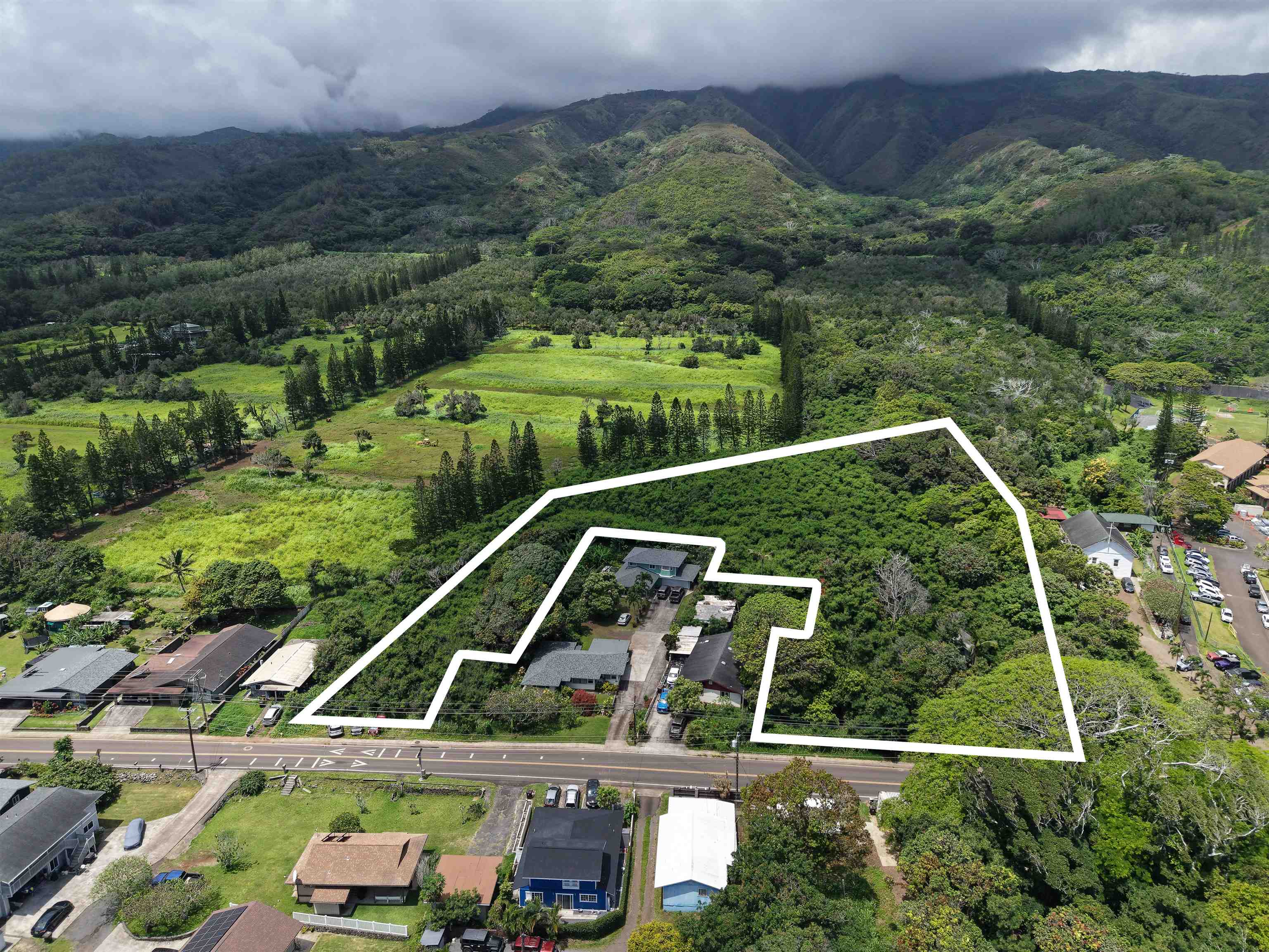 2085 Kahekili Hwy