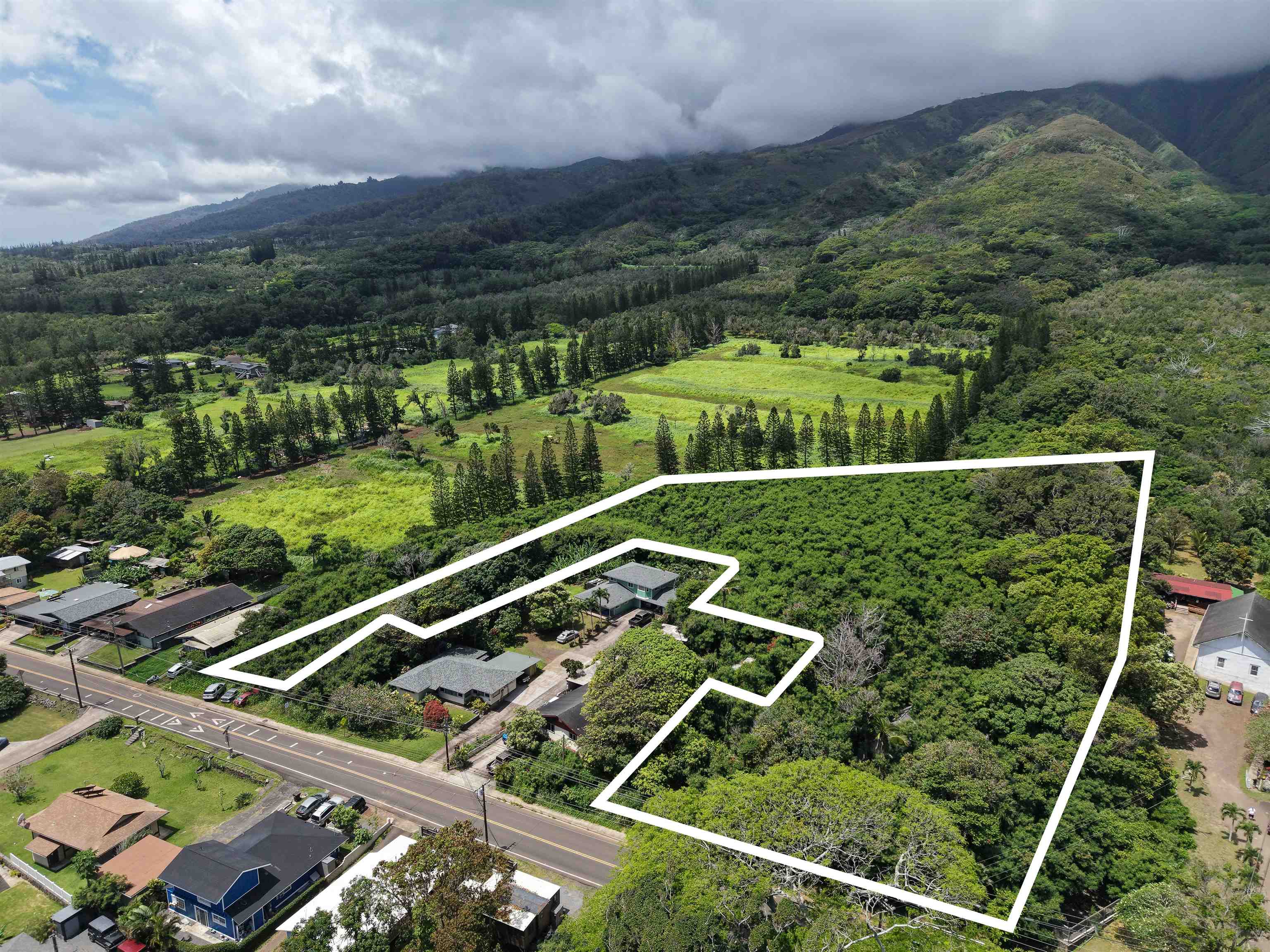 2085 Kahekili Hwy