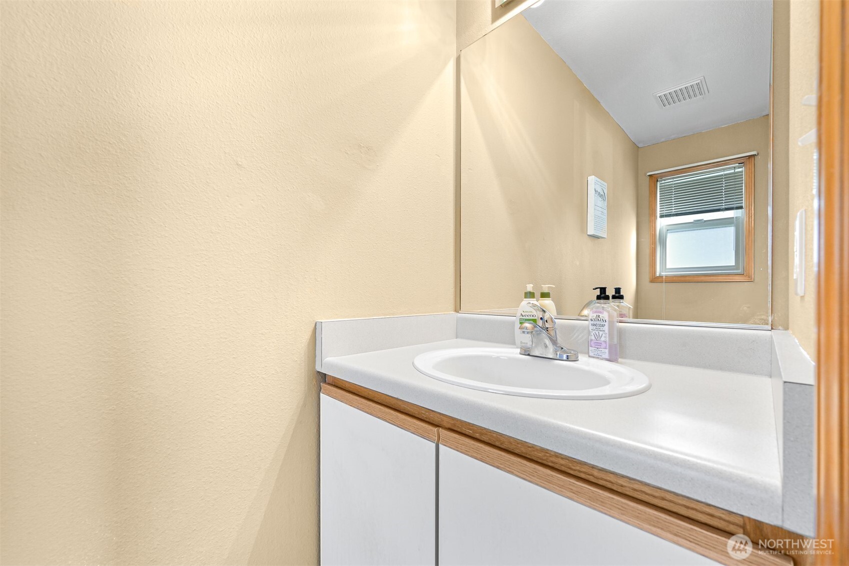 4241 Wintergreen Lane Unit: 117