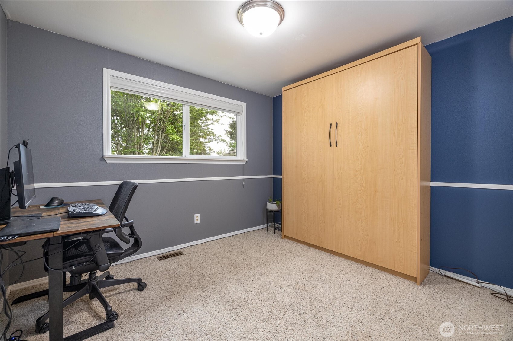 1933 Lake Crest Drive