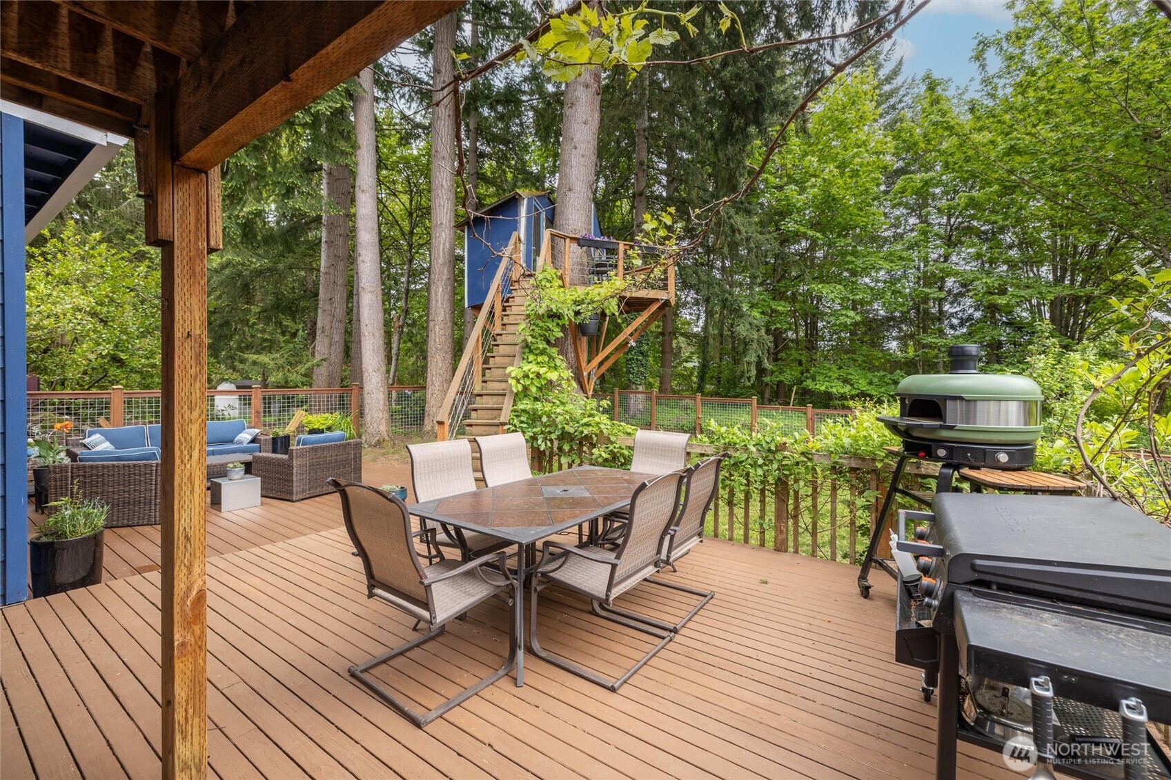 1933 Lake Crest Drive