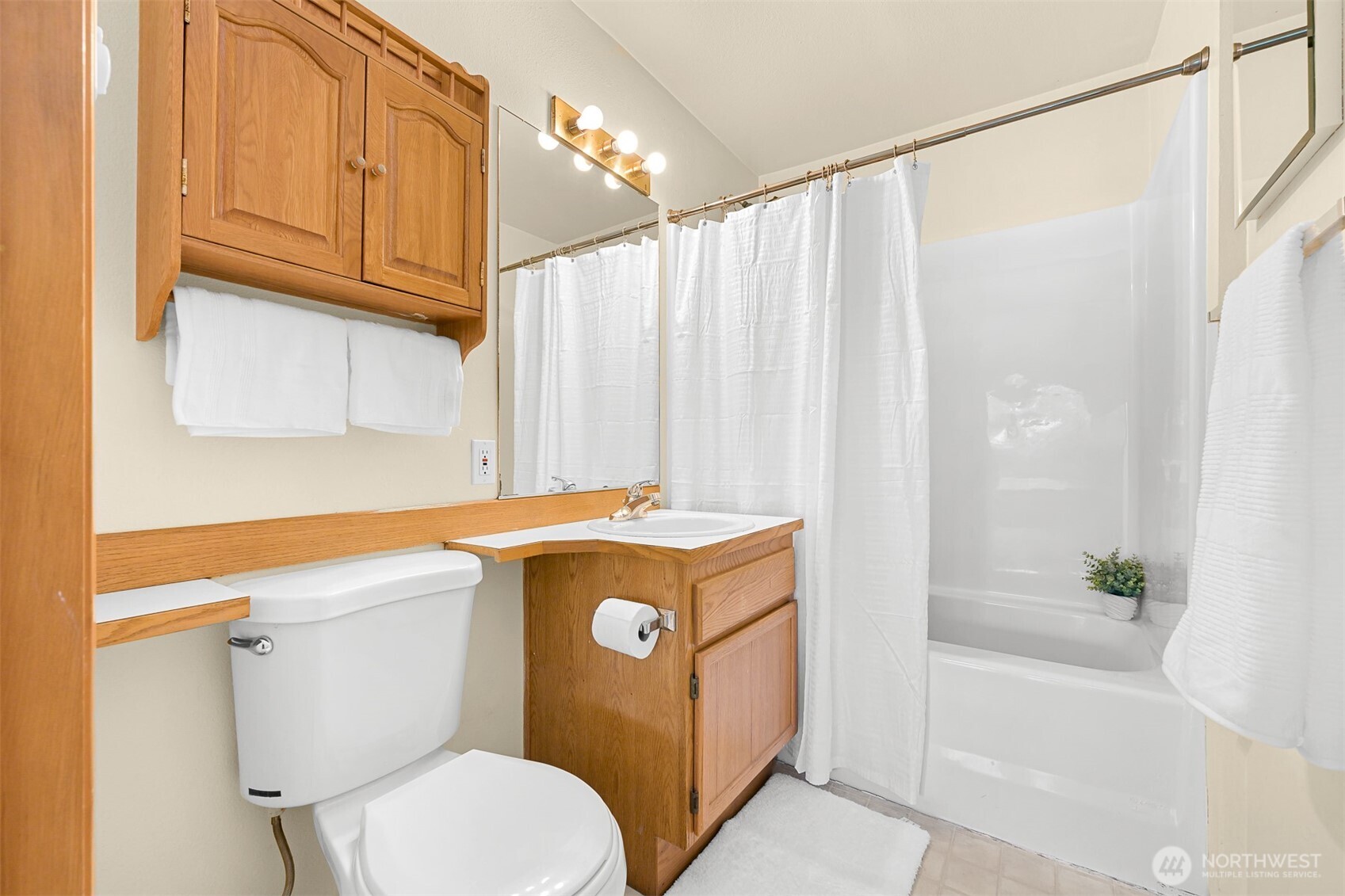 262 W Maberry Drive Unit: 102