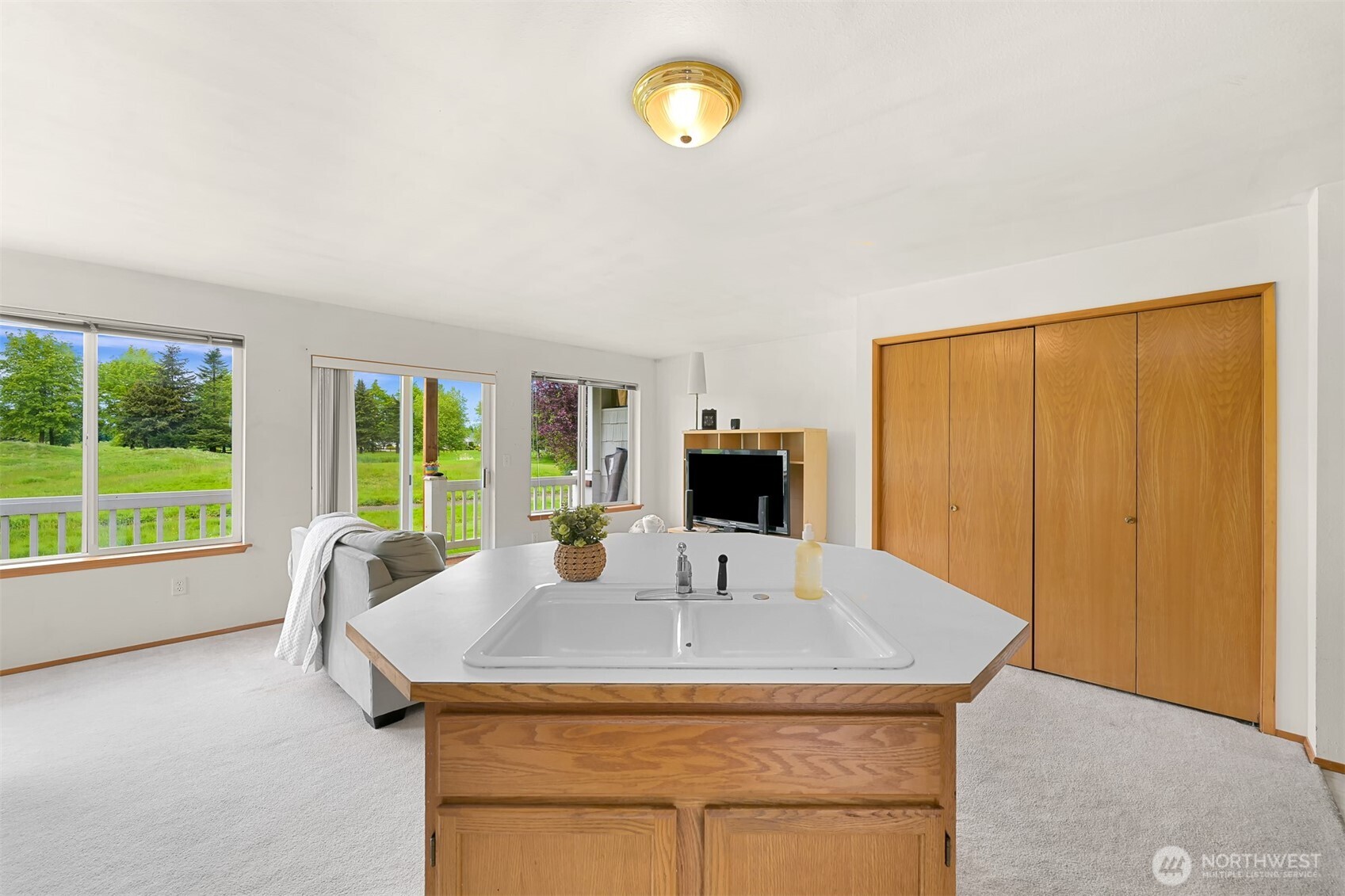 262 W Maberry Drive Unit: 102