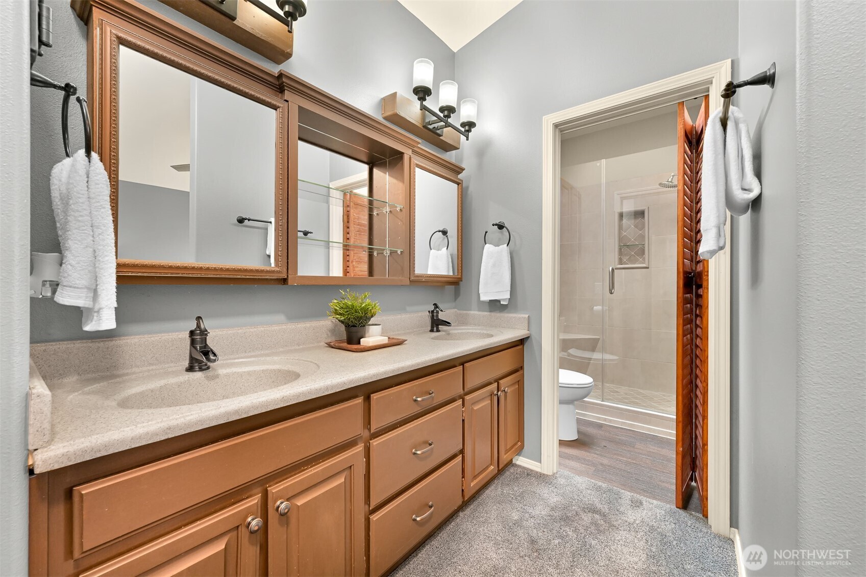 3121 Chandler Parkway