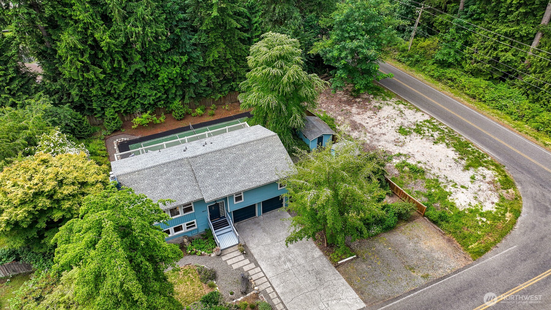 803 Timberlake Way