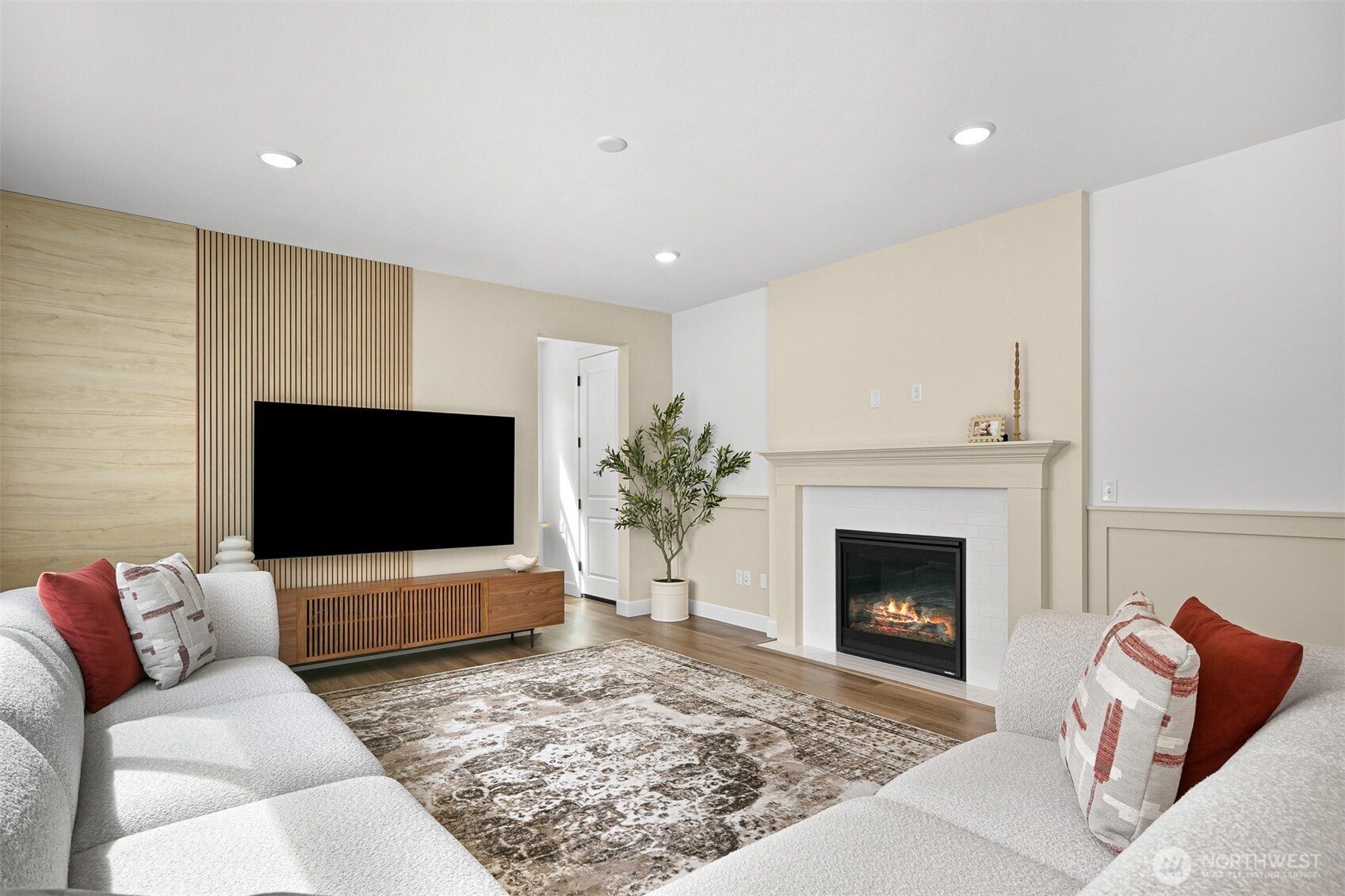 2407 Barn Door Court