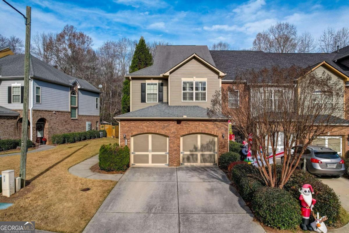 121 Trailside Circle