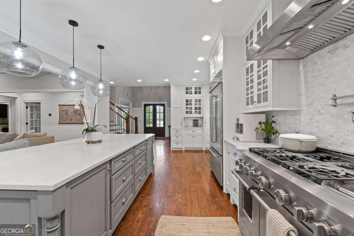 18 Starlight Drive