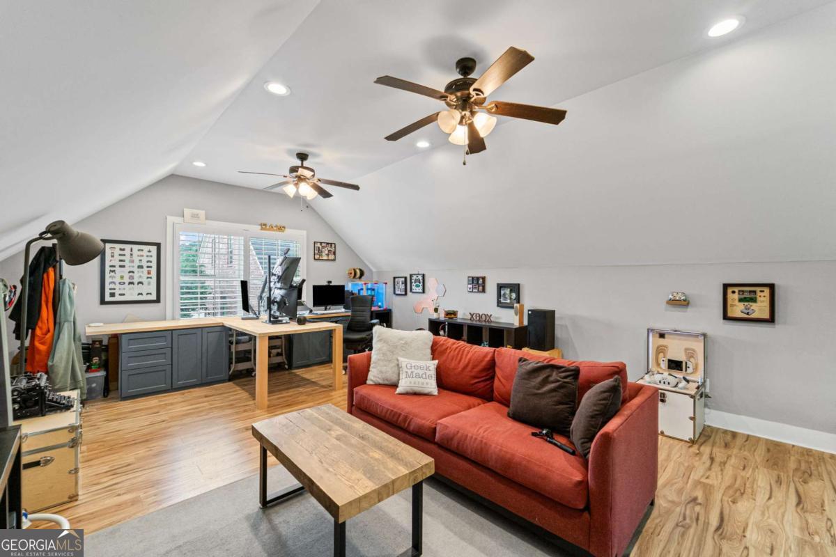 18 Starlight Drive