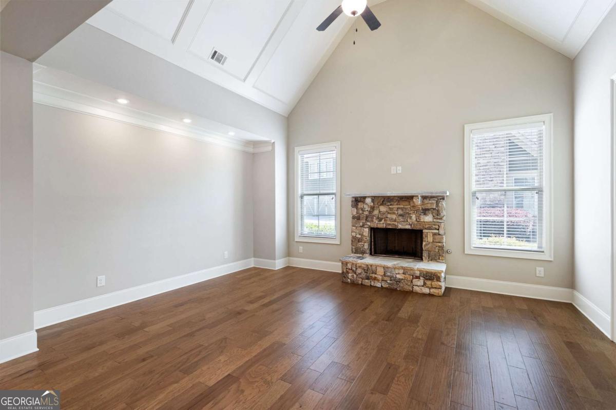 120 Cedarcrest Village Court