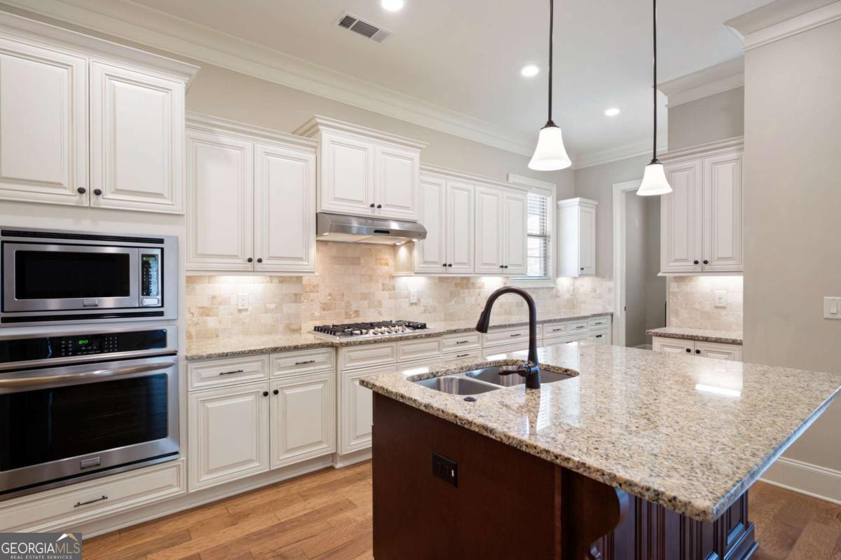 120 Cedarcrest Village Court