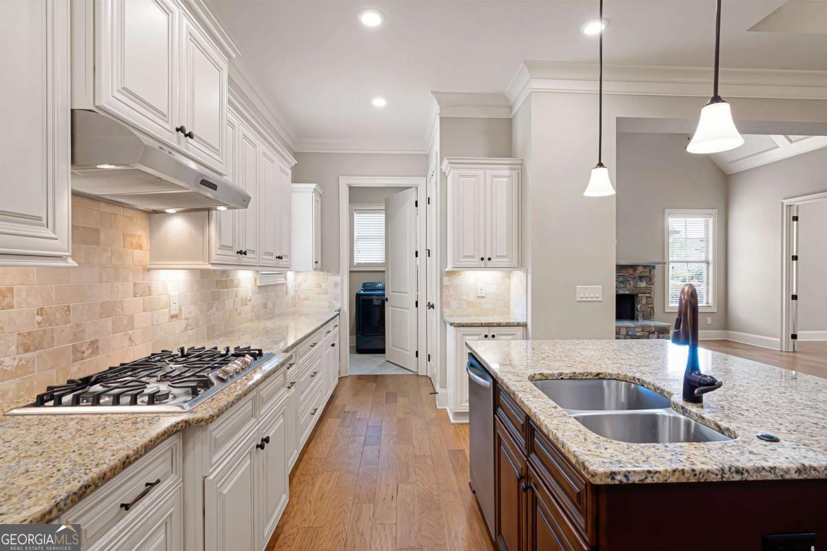 120 Cedarcrest Village Court