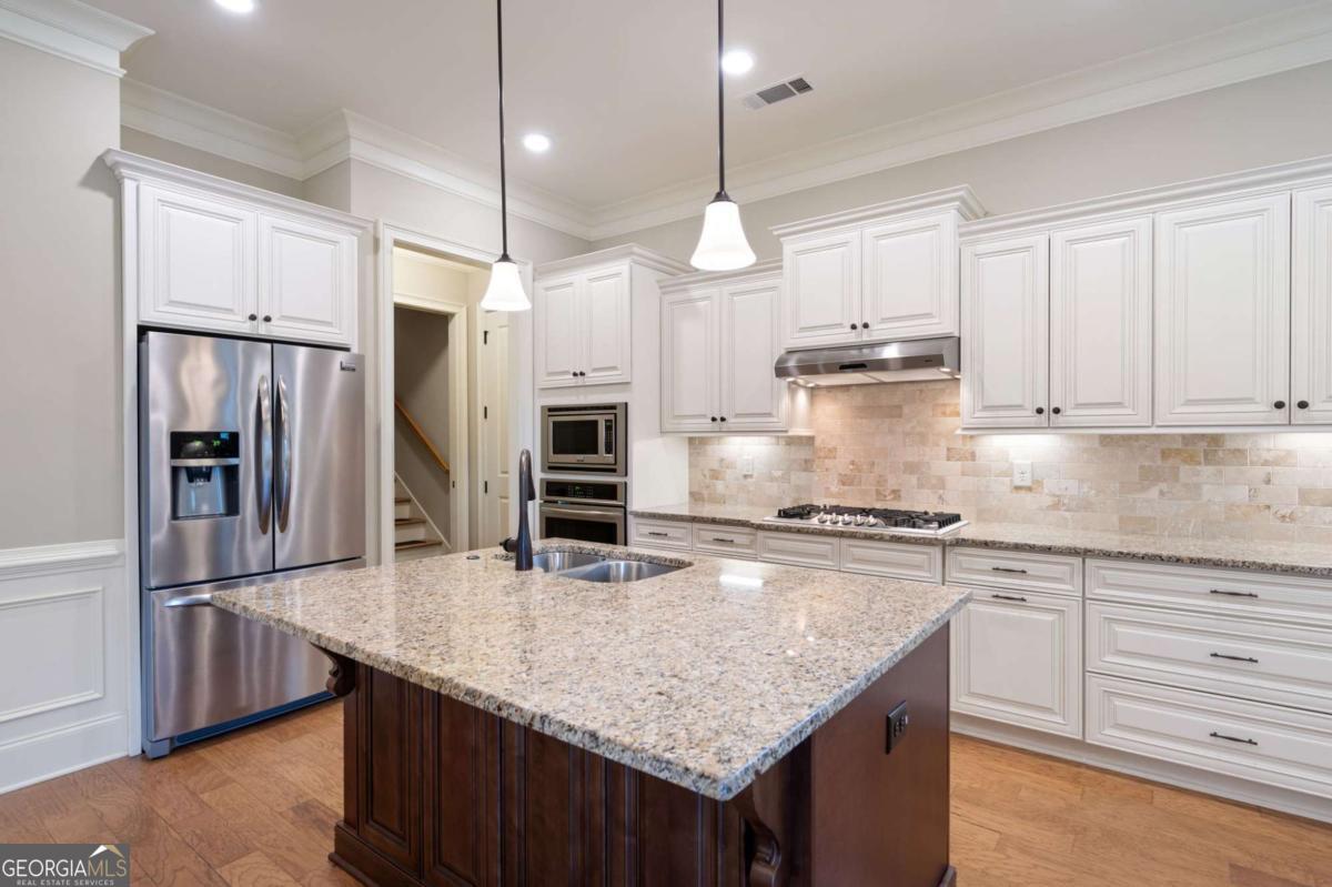 120 Cedarcrest Village Court