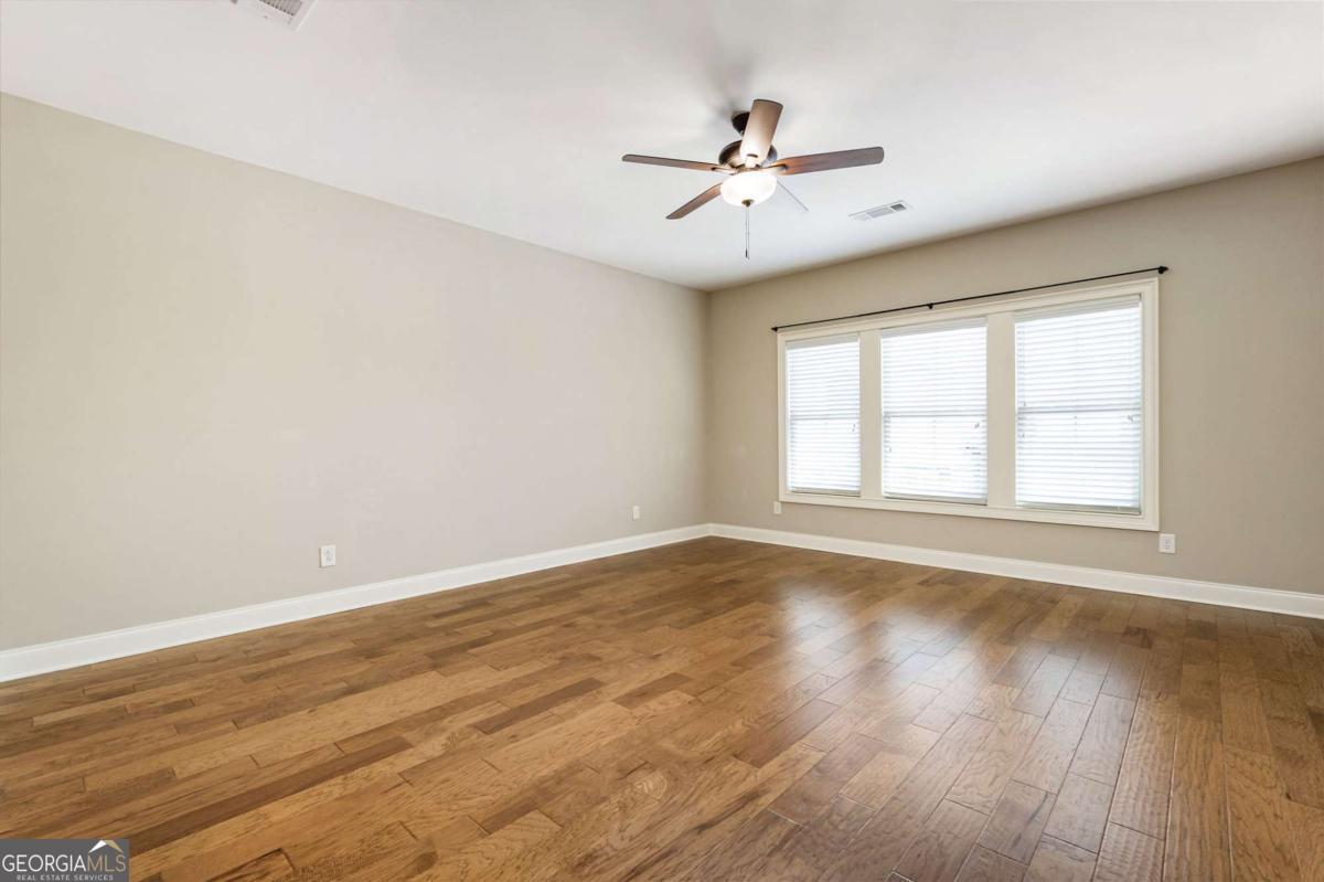120 Cedarcrest Village Court