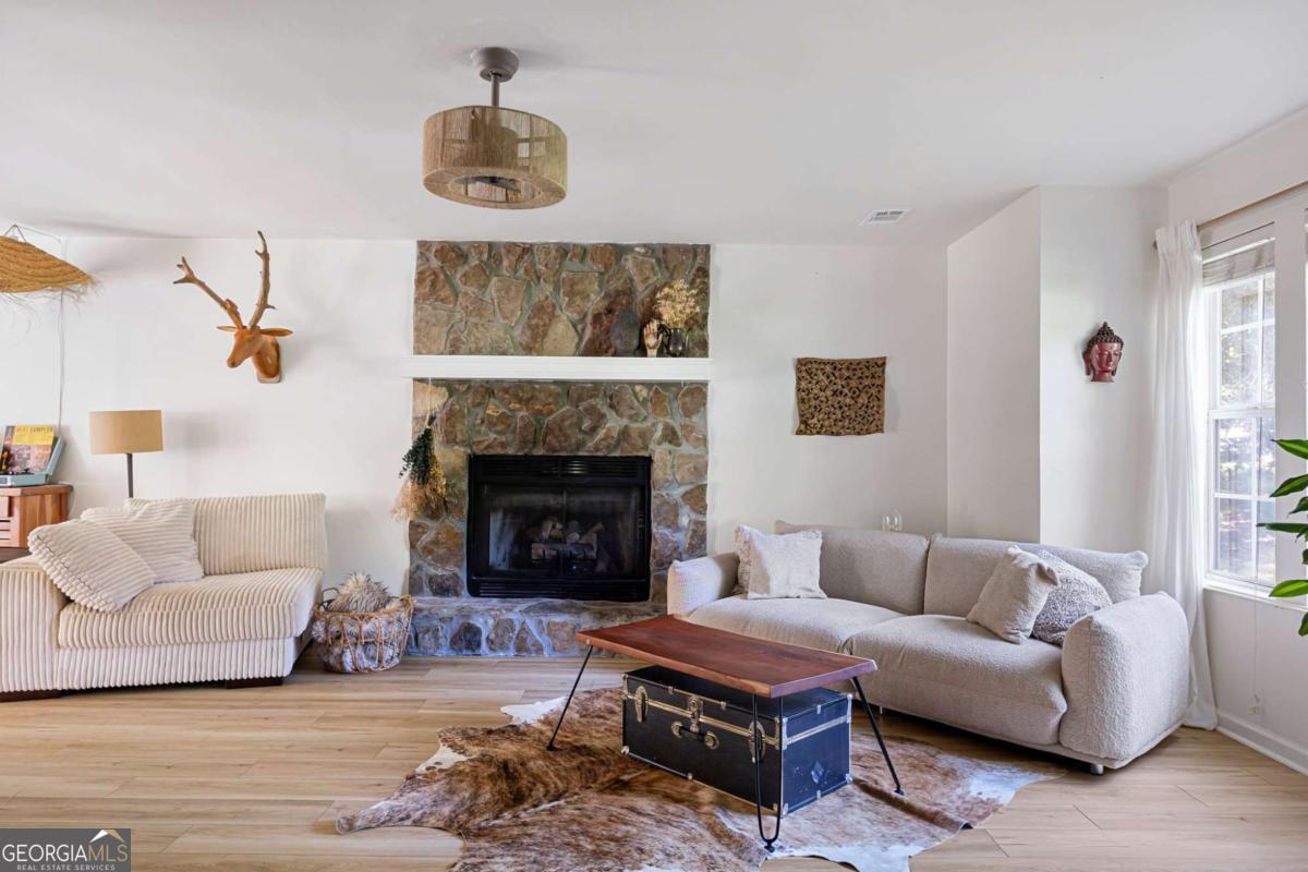 3288 Pilgrims Court