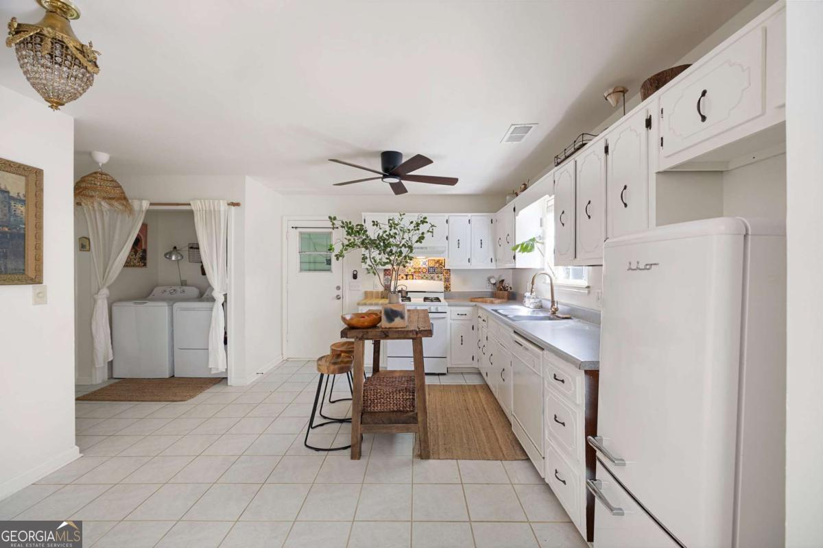 3288 Pilgrims Court