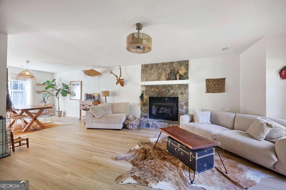 3288 Pilgrims Court