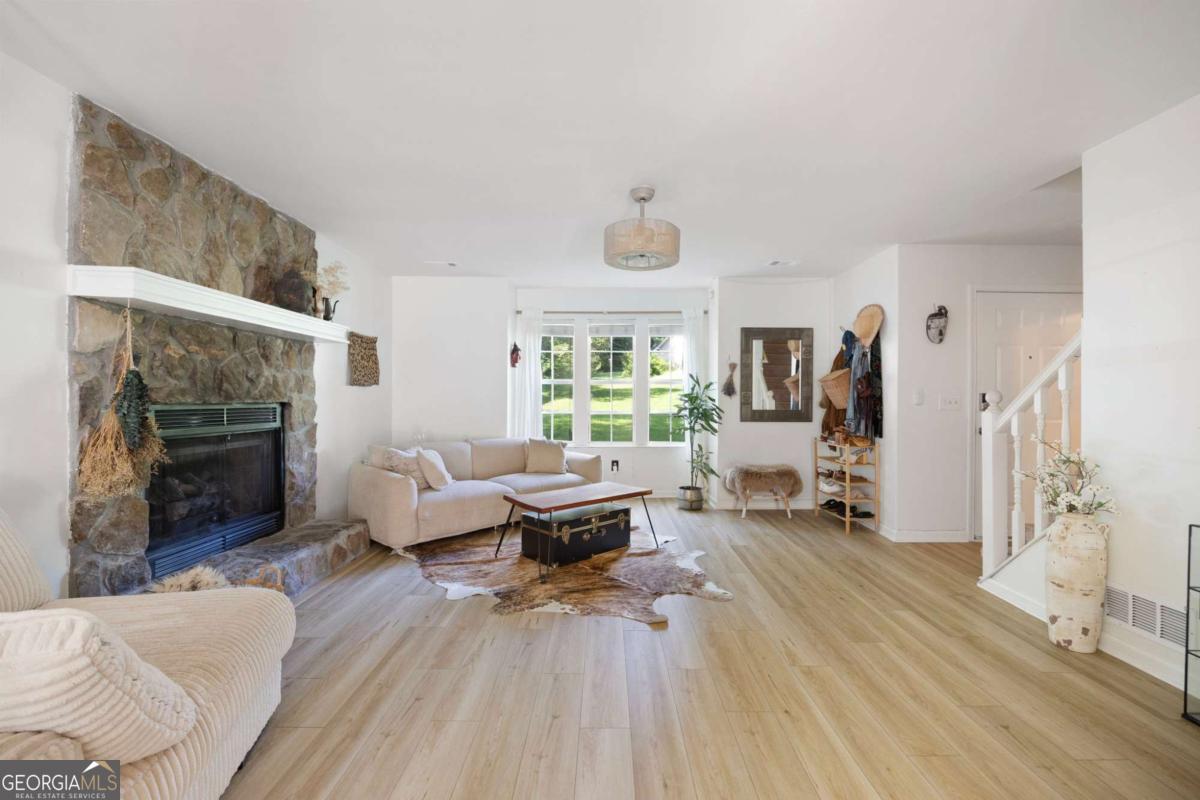 3288 Pilgrims Court