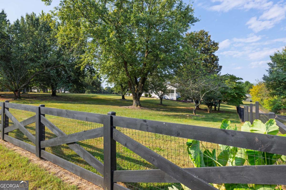 4310 Double Springs Road SW