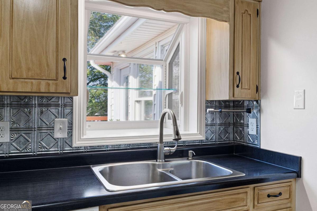 4310 Double Springs Road SW