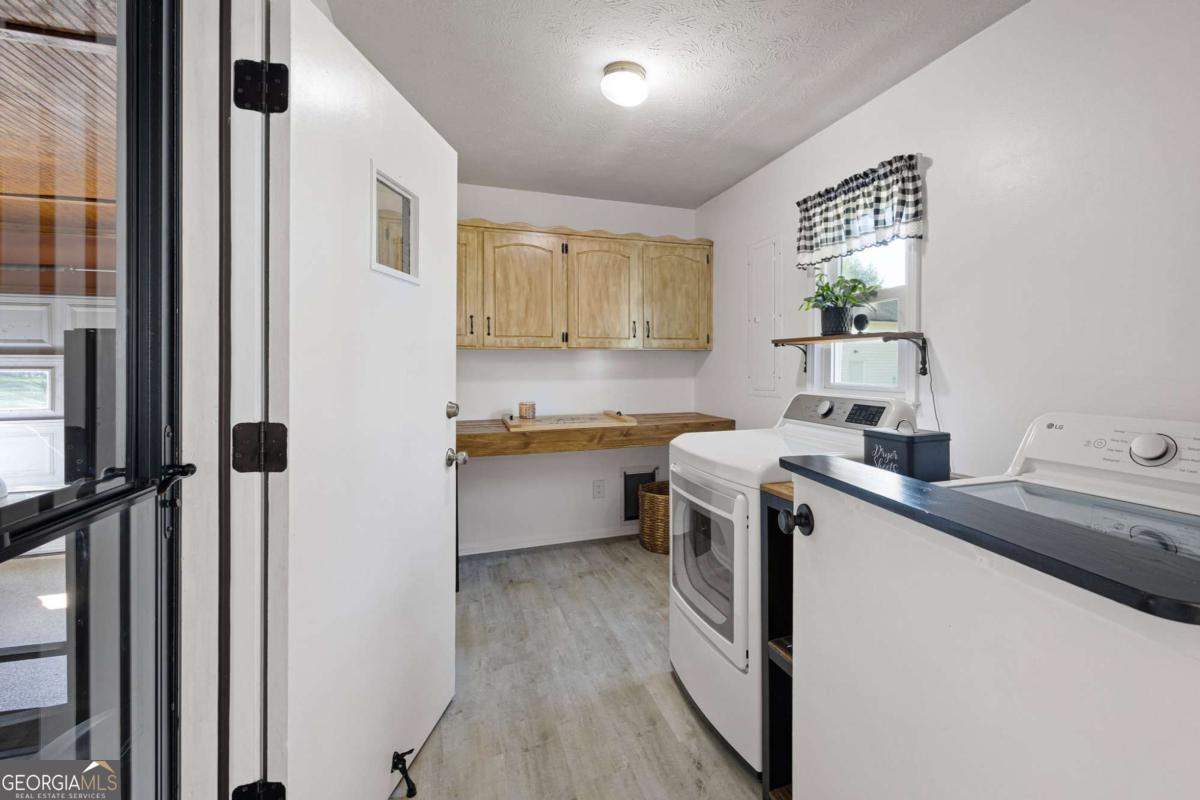 4310 Double Springs Road SW