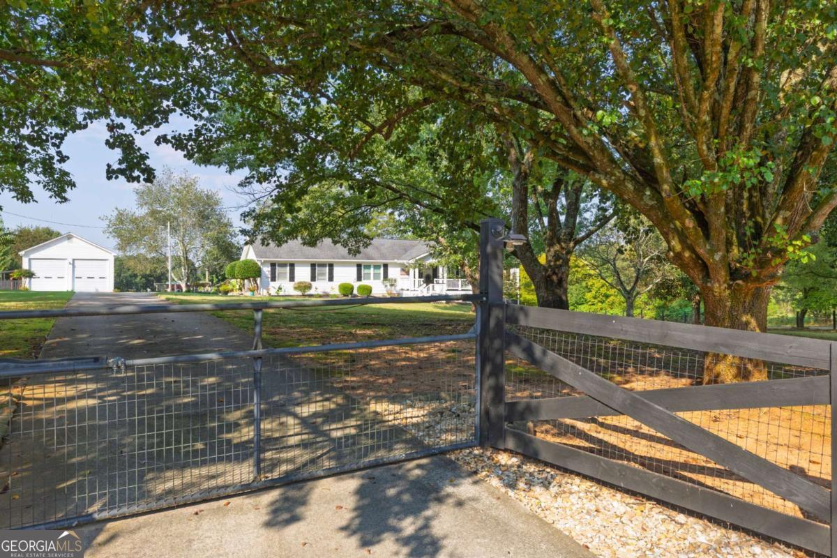 4310 Double Springs Road SW