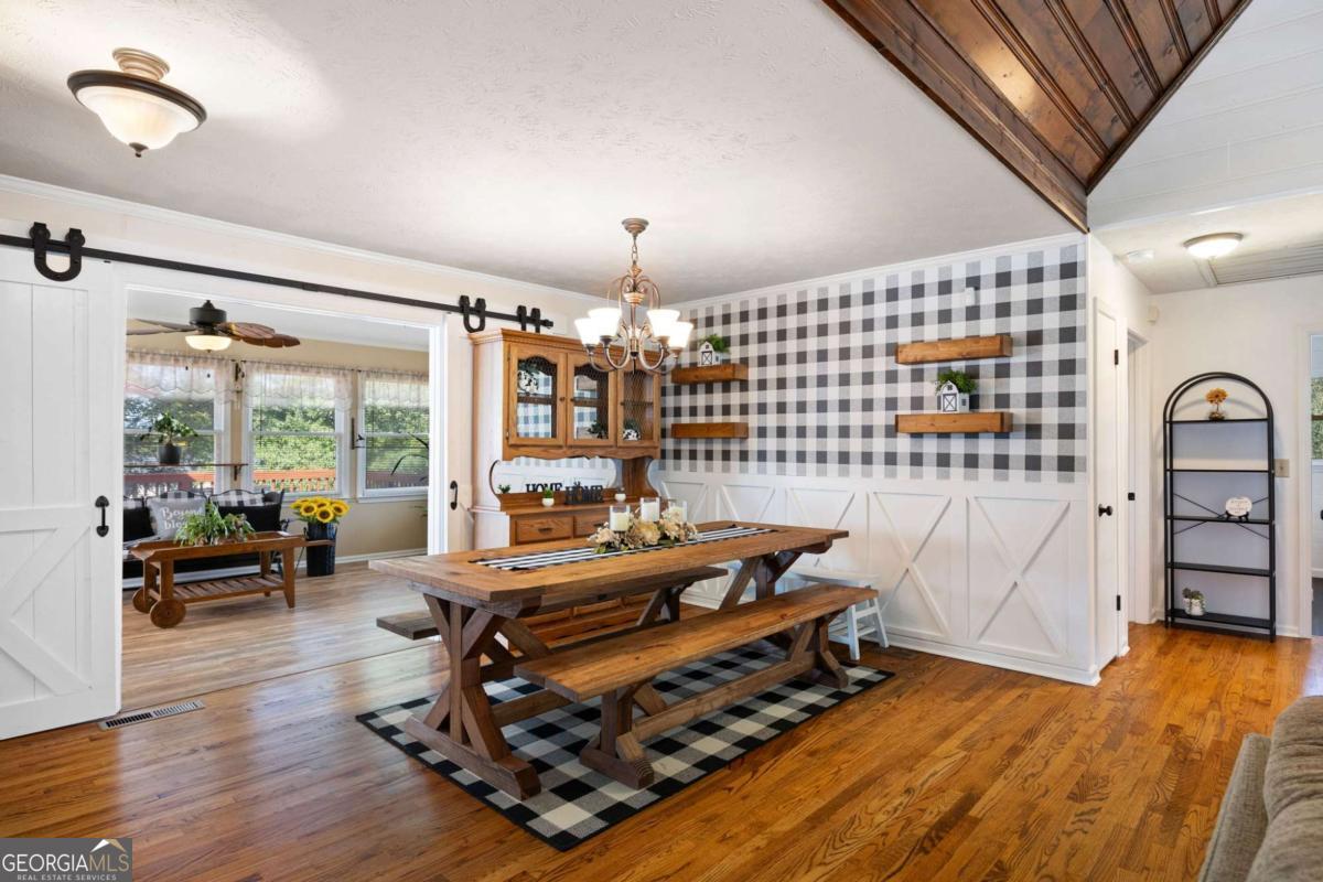 4310 Double Springs Road SW