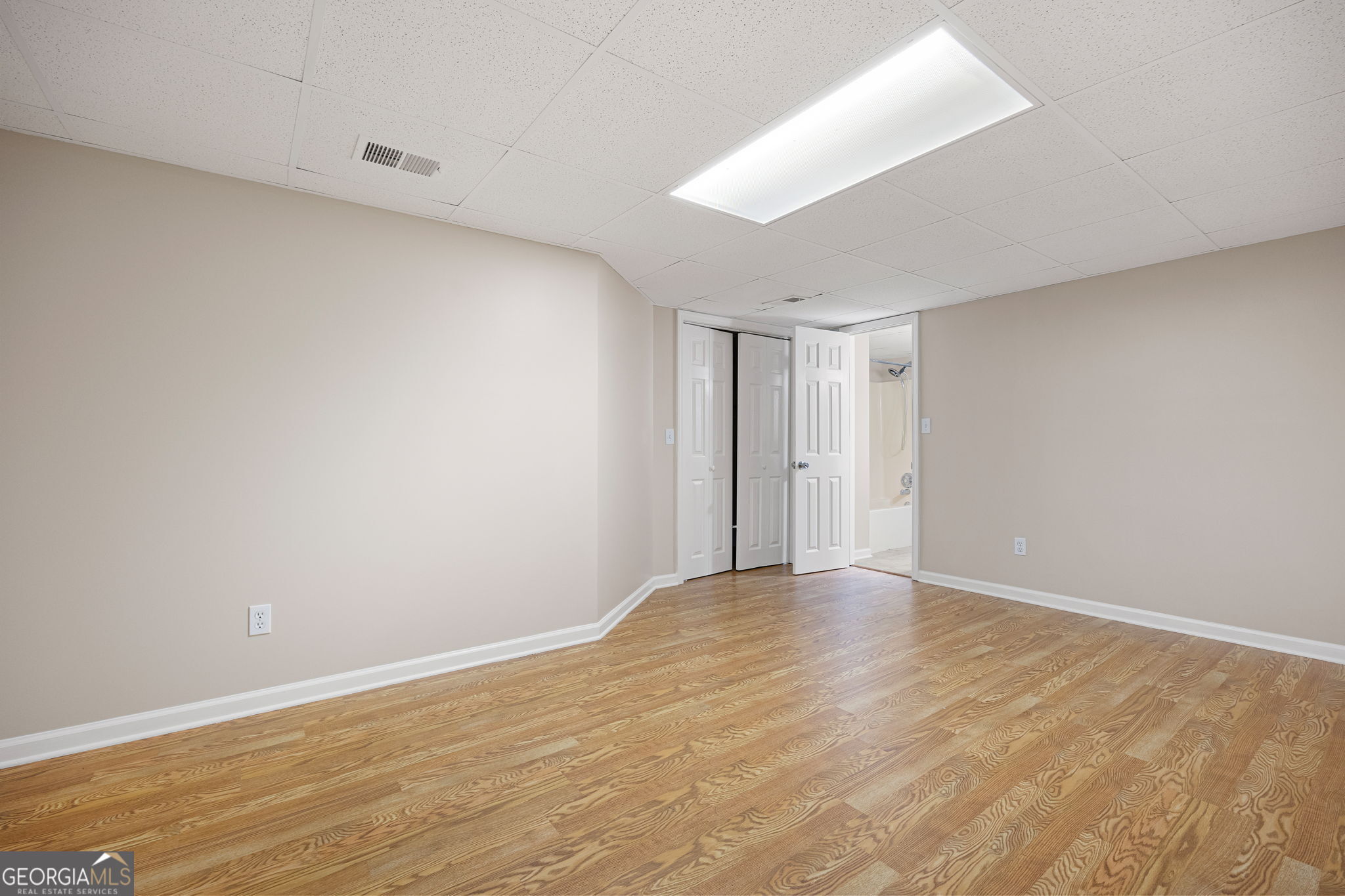 1945 Seymour Drive NW